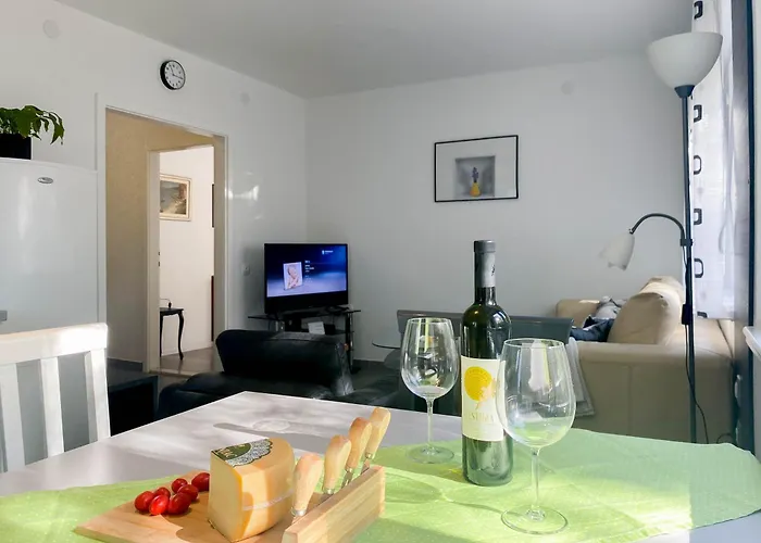 Apartament Fabris Bacvice *